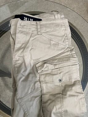 G-Star Cargo Pants in Light Beige